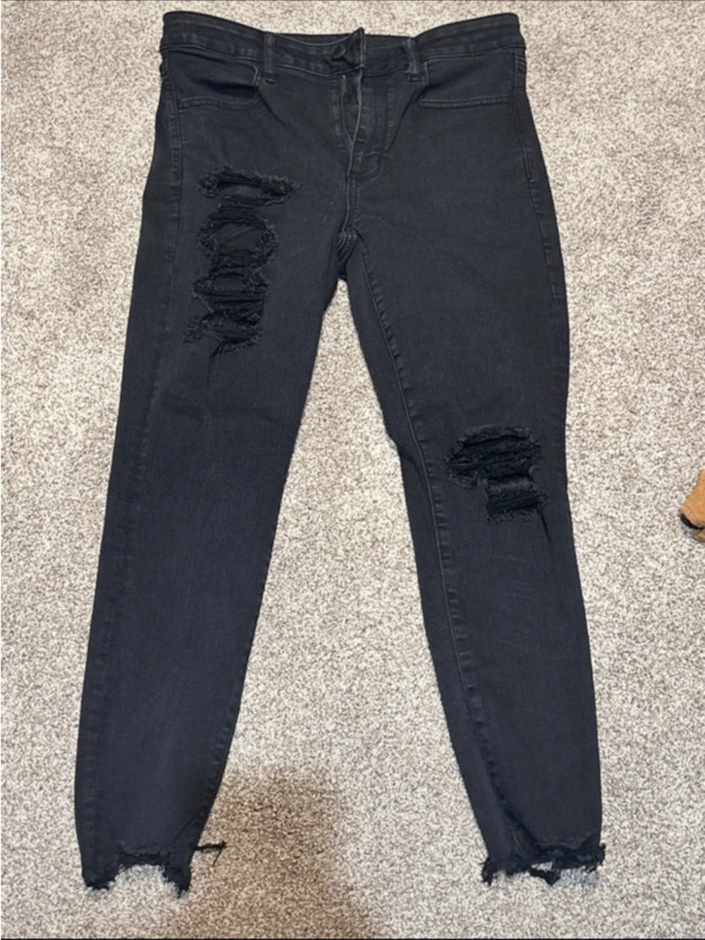 Women's Black Distressed Stretch Jeans